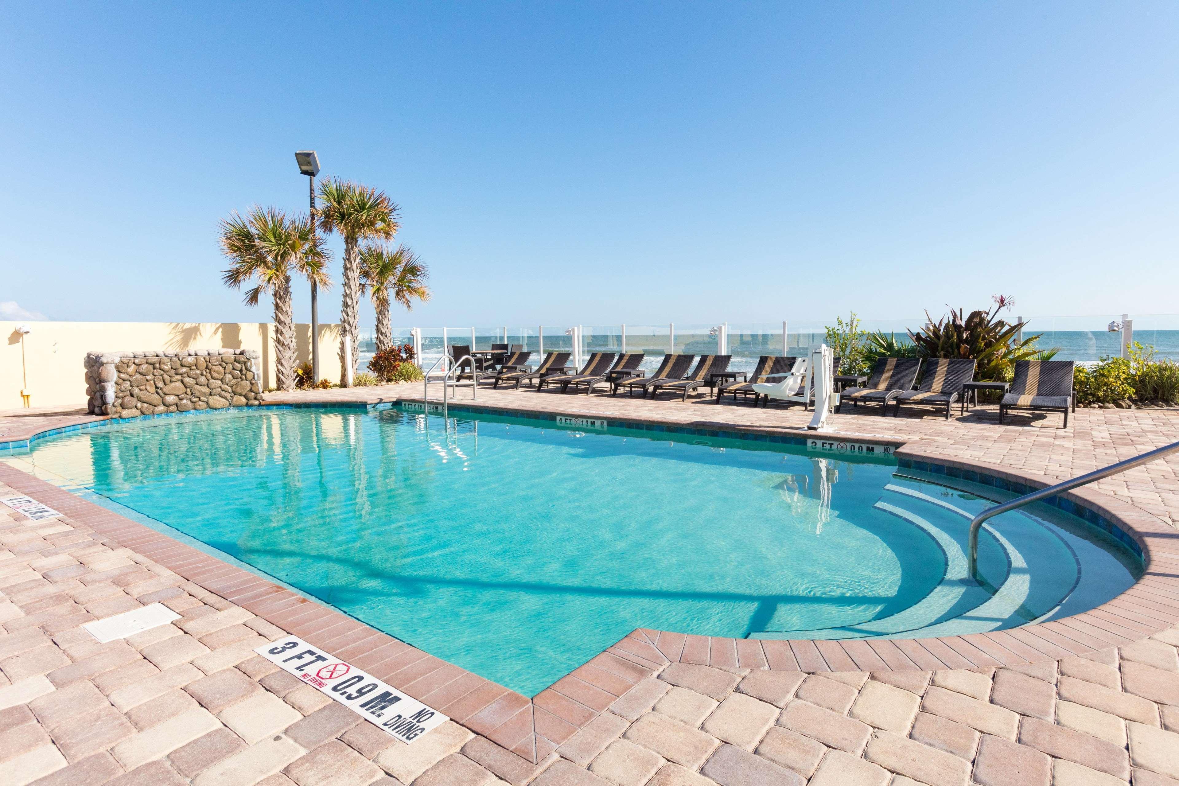 Hampton Inn Daytona Beach/Beachfront Bagian luar foto