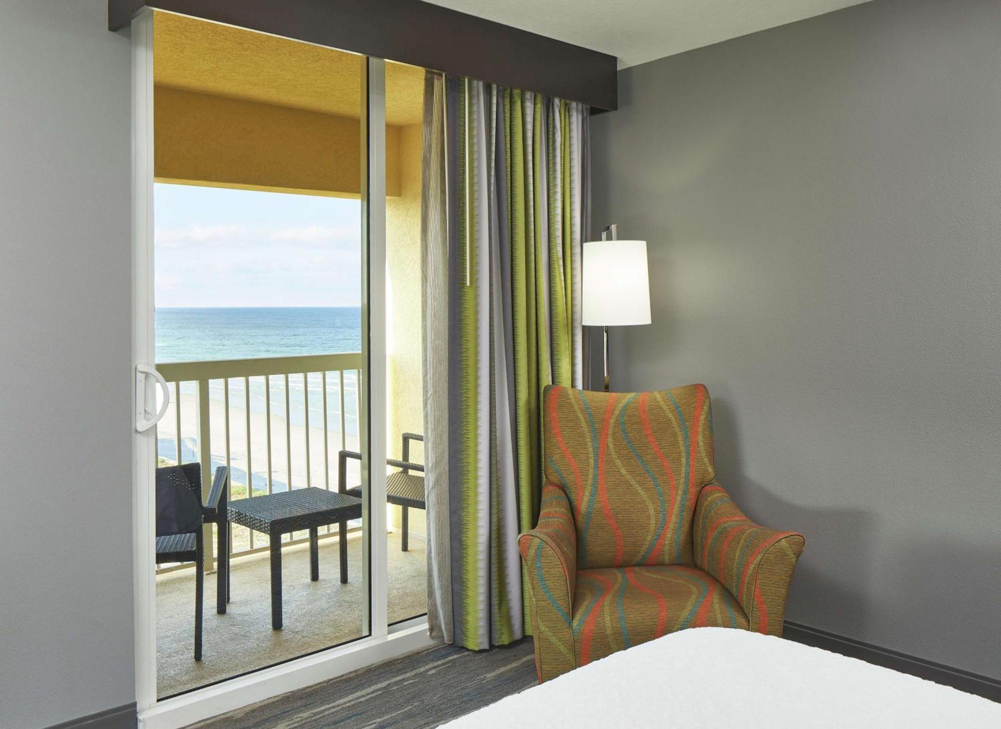 Hampton Inn Daytona Beach/Beachfront Bagian luar foto